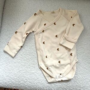 Quincy Mae Moon Print Kimono Onesie 3-6M